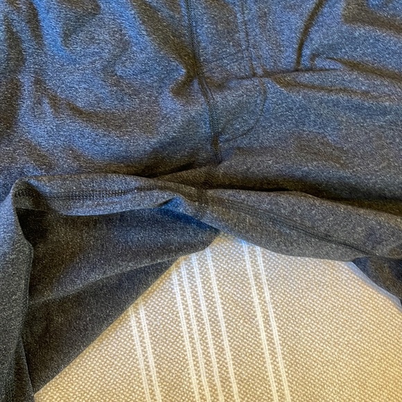 Lululemon size small wide leg pants - Picture 5 of 10